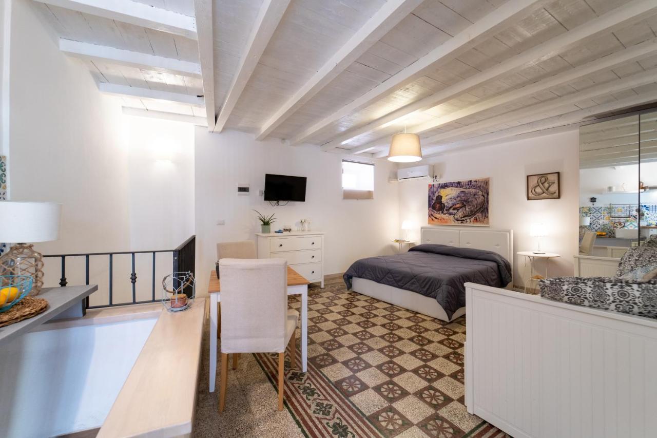 Casa Talete Cozy Apartment In Ortigia - First Floor Syracuse Екстер'єр фото